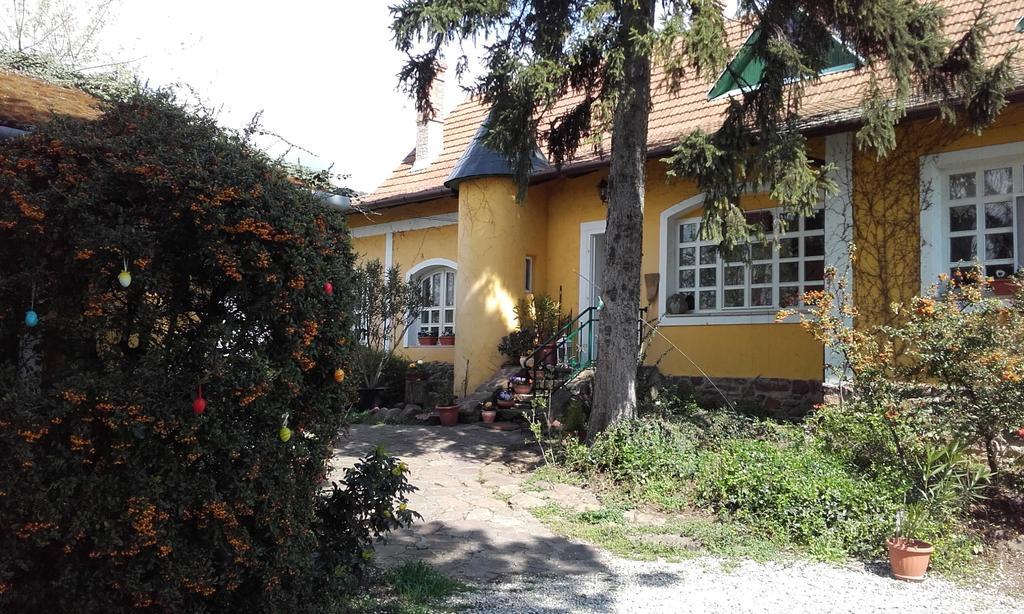 Villa-Magdi Vendégház Révfülöp Exterior foto